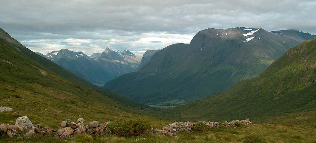 fr.landsdalen.jpg (118290 bytes)